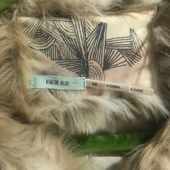 Kimchi Blue Urban Outfitters XS Fahd Fur Jacket - Picture 3 of 6